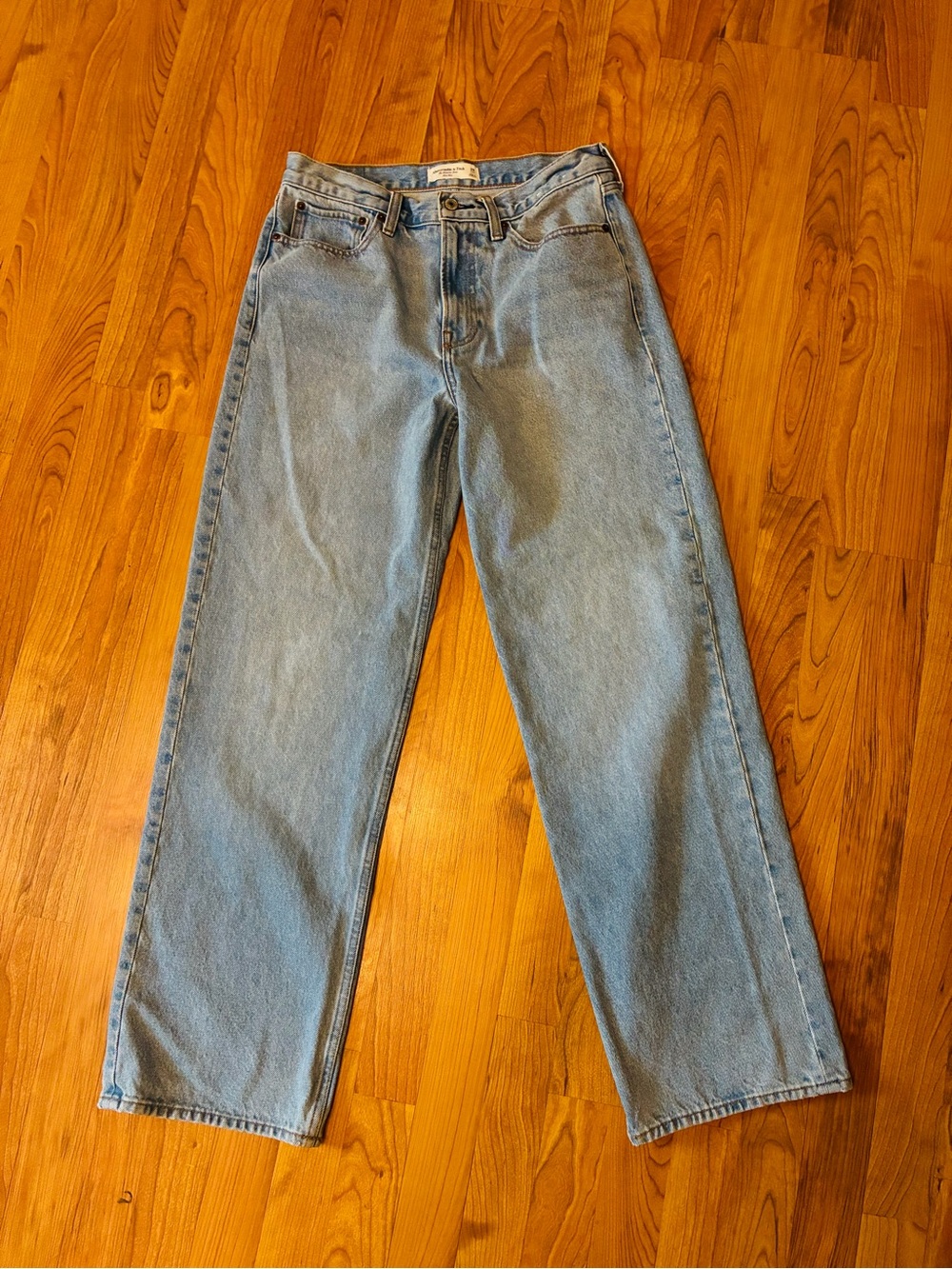 Abercrombie & Fitch 90s Relaxed Straight Jeans 28 Light Wash Distressed Back Mom - Picture 4 of 4